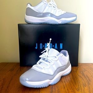 Air Jordan 11 Retro Low Sz 11.5